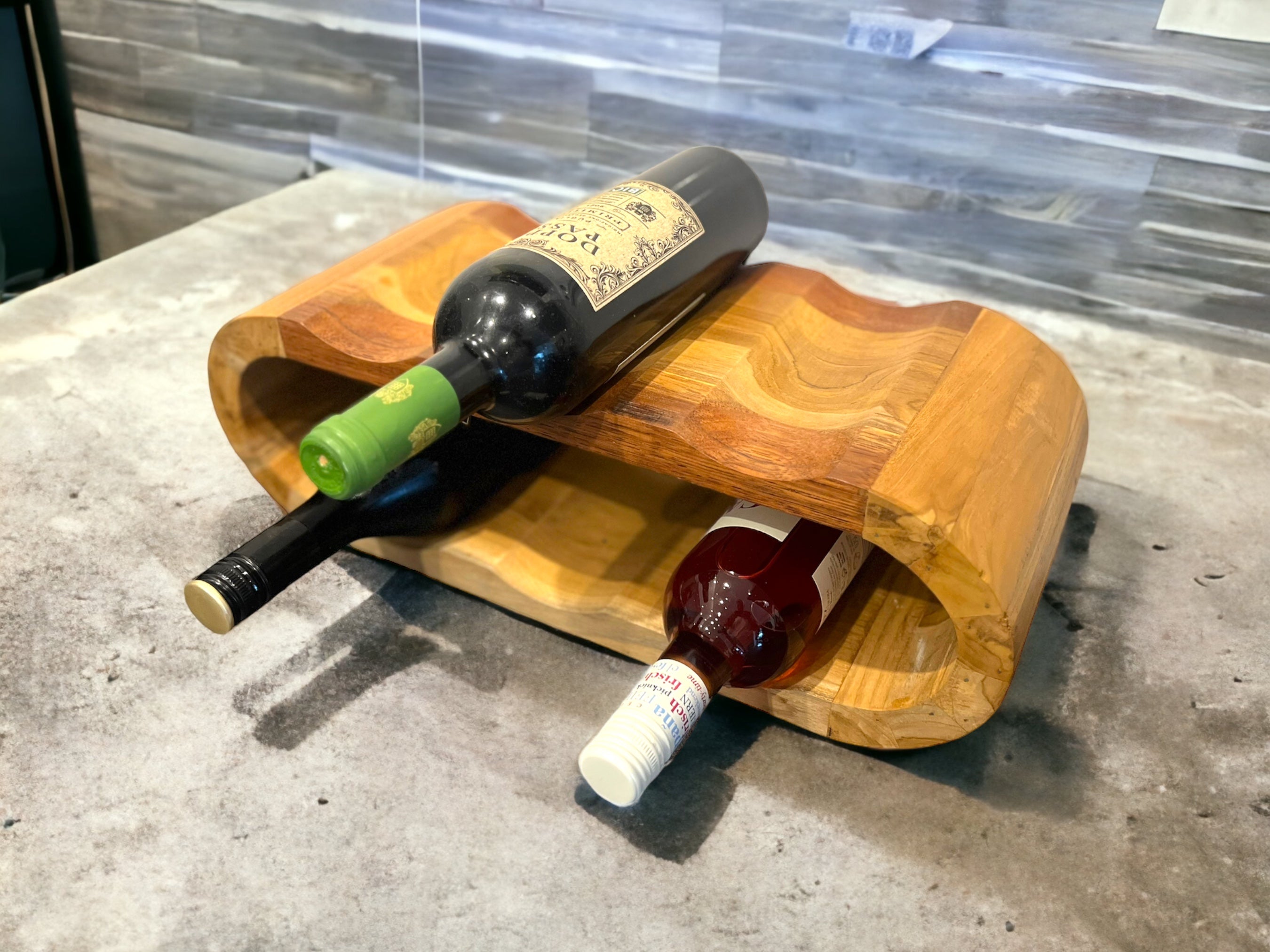 Acacia wood wine rack - bottle holder for 6 bottles - robust - natural wood grain - 46 x 19 x 15 cm
