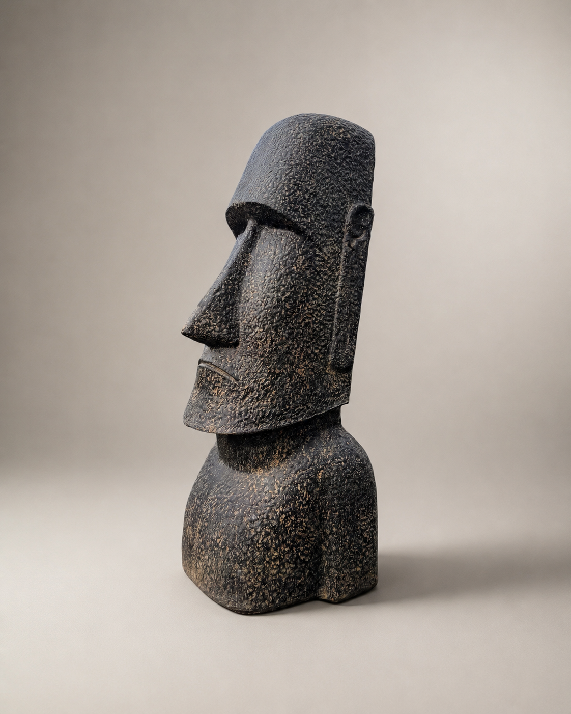 Statue de tête de Moaï - Sculpture décorative de jardin - Résistante aux intempéries - Figurine Rapa Nui de l'île de Pâques en fibre de verre et béton gris - 120 x 46 x 40 cm