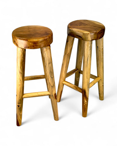 Barhocker aus massivem Holz – Handgefertigter rustikaler Holzhocker - Runde Sitzfläche für Küche, Bar & Essbereich - 30x75 cm